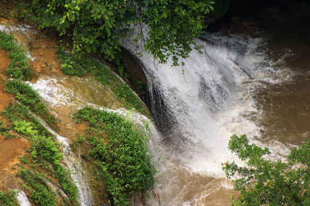 Rio Cahabon, Coban, Alta Verapaz, Guatemala. Rio Cahabon, Coban, Alta Verapaz, Guatemala.