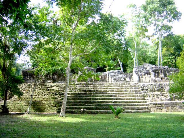 Misticismo maya entre la selva petenera