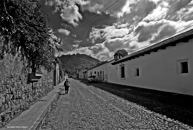 Caminando en La Antigua Guatemala