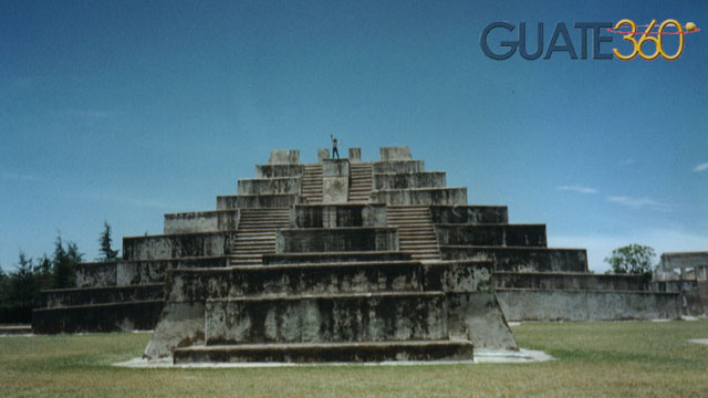 Principal Pirámide en Zaculeu