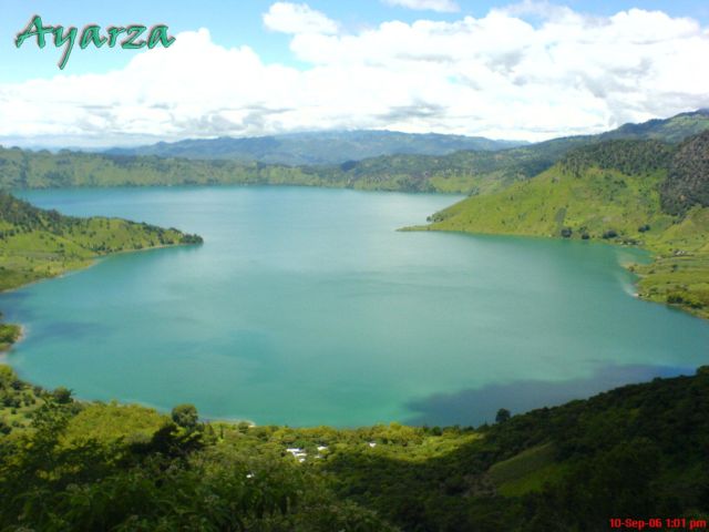 Lago de Ayarza