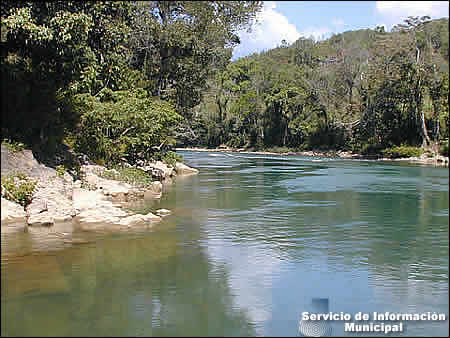 Río de Santa María Cahabón