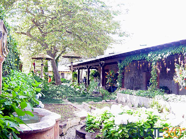 Jardines del hotel Casa Santo Domingo