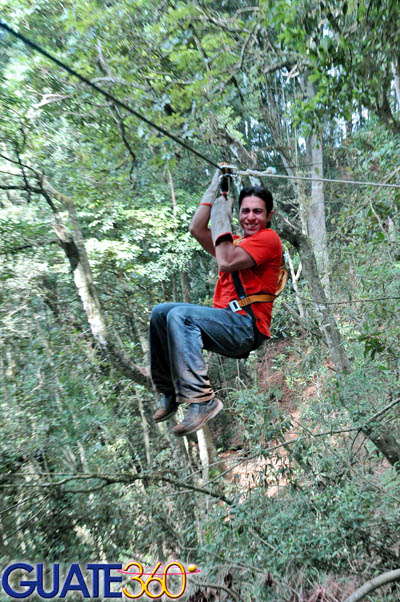 Haciendo canopy en Cascadas de Tatasirire