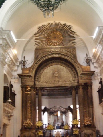 ALTAR DE BASILICA DE ESQUIPULAS