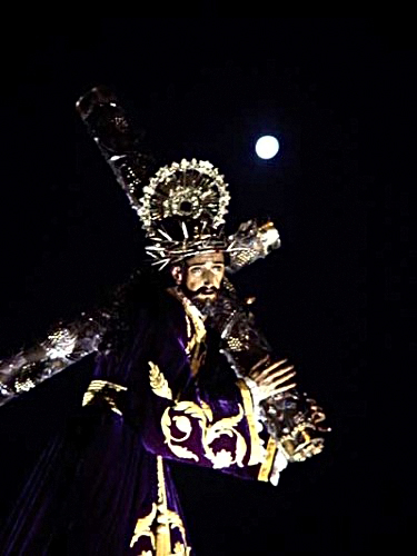 En la madrugada del viernes santo
