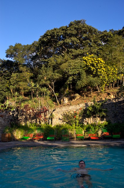Santa Teresita y Kawilal Spa en Guatemala