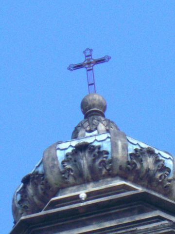 Detalle exterior de campanario