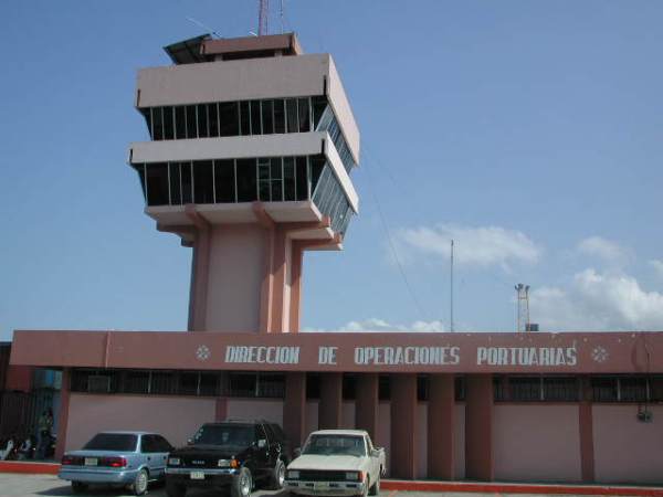 Edificio de Operaciones Portuarias