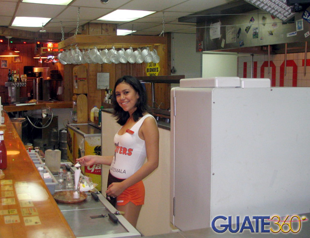 En la cocina de Hooters