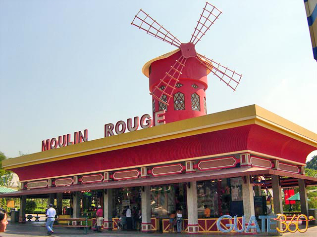 Moulin Rouge