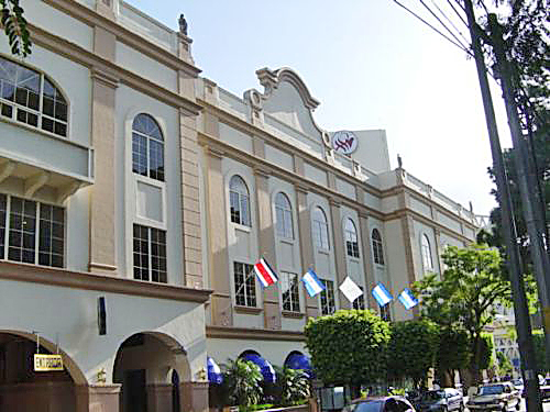 Hotel Camino Real