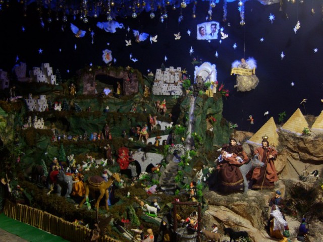 Nacimiento guatemalteco de la familia Osegueda para el año 2008