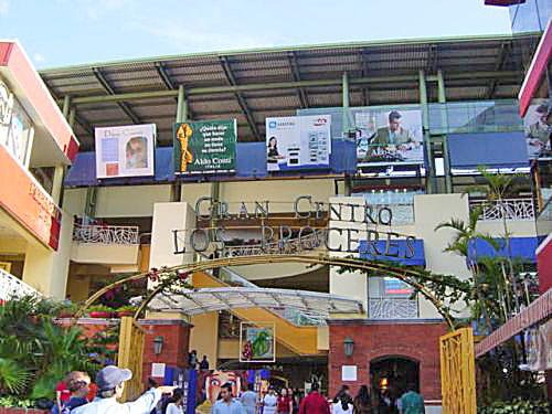 Centro Comercial los Proceres
