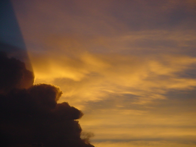Atardecer desde el aeropuerto