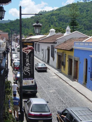 Calle de salida de la ciudad