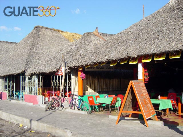 Restaurante en Monterrico
