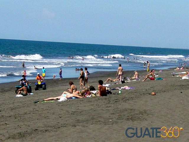 Playa de Monterrico