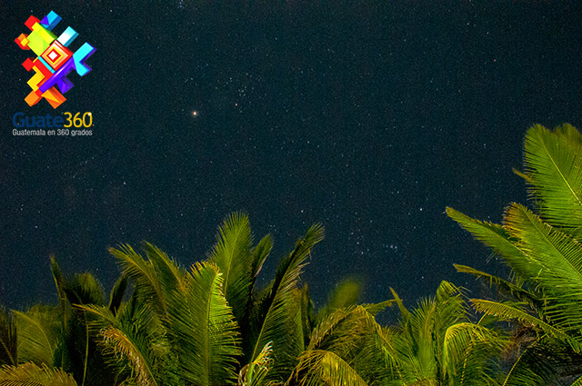 Noche en Monterrico, llena de estrellas en Guatemala