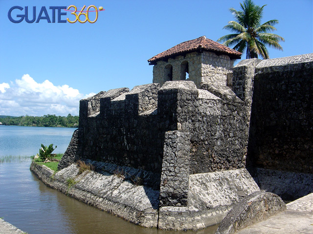 Alrededor del Castillo