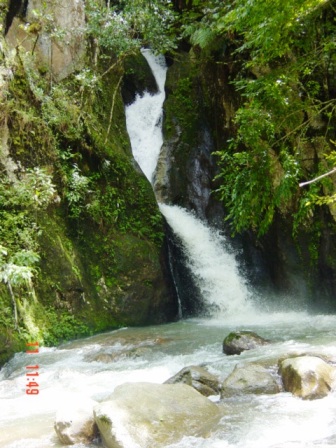 Caída de agua del Río Atulapa.