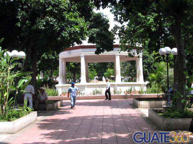 Plaza Central