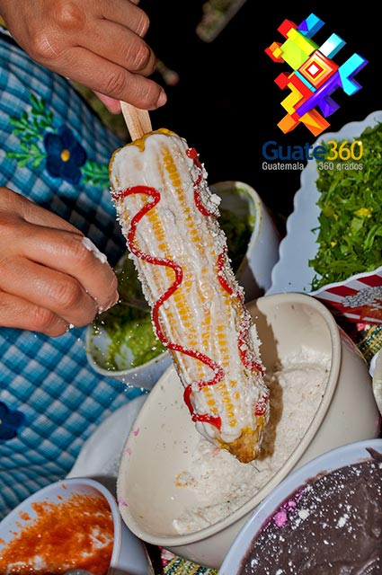 Elote loco, deliciosa comida de Guatemala