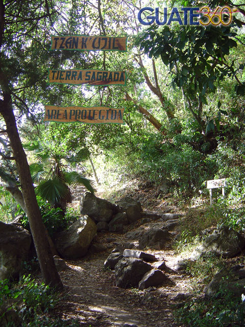 Tzan K Ujil