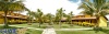 Vista panorámica del patio central en complejo de habitaciones
