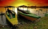 Lanchas en muelle del Lago Peten Itza